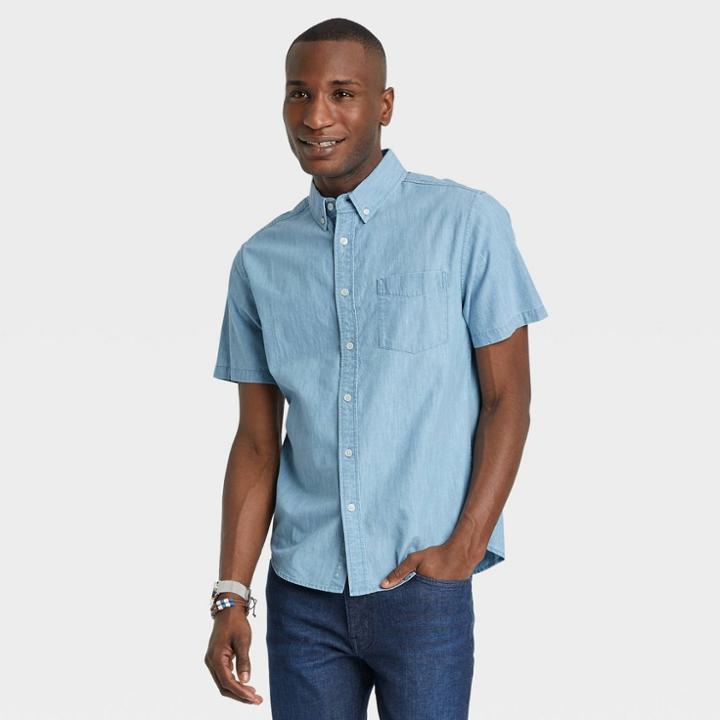Men's Standard Fit Short Sleeve Button-down Shirt - Goodfellow & Co Light Blue Denim