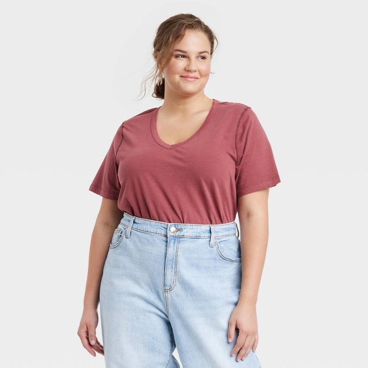 Women's Plus Size Sensory Friendly Short Sleeve V-neck T-shirt - Universal Thread Burgundy