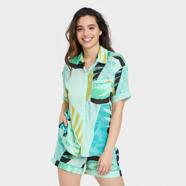 Women's Floral Print Simply Cool Short Sleeve Button-up Shirt - Stars Above Aqua Blue