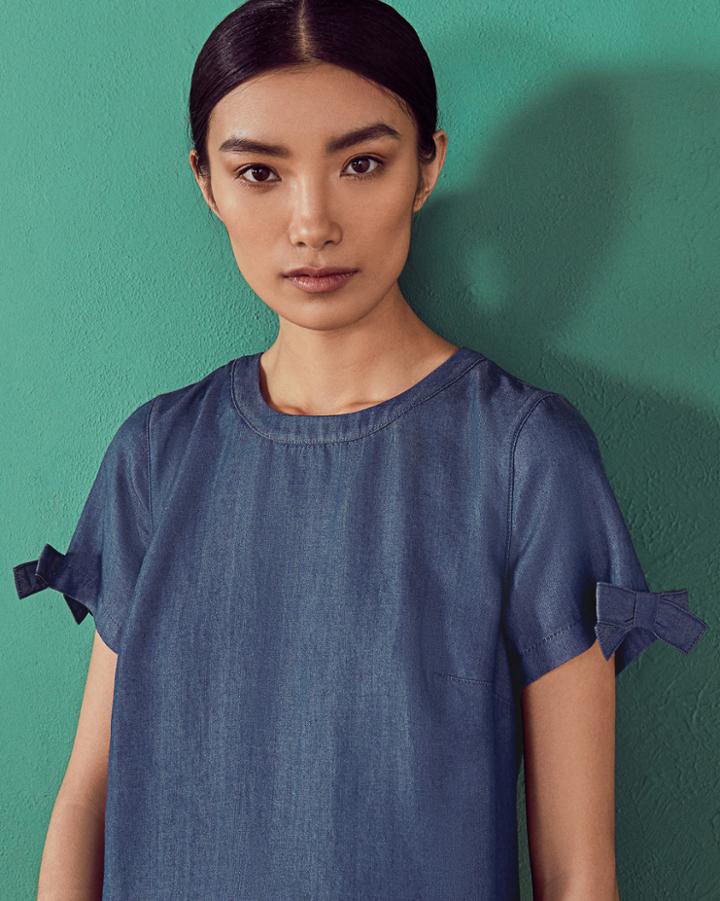 Ted Baker Bow Tie T-shirt Mid Wash