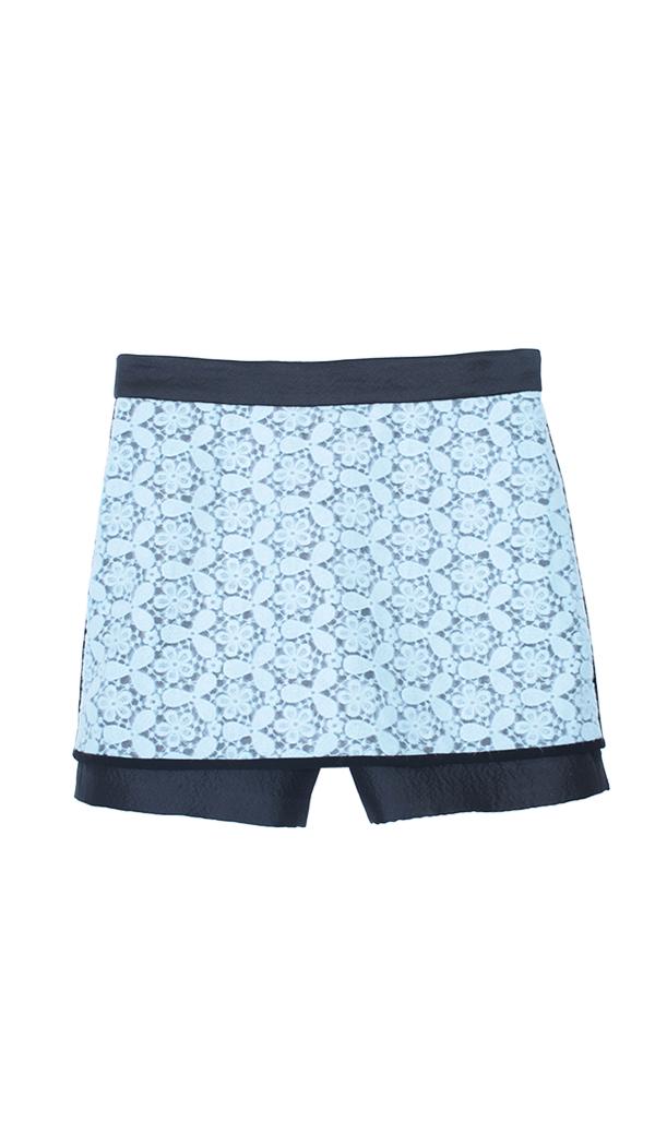 Layered Embroidery Lace Shorts