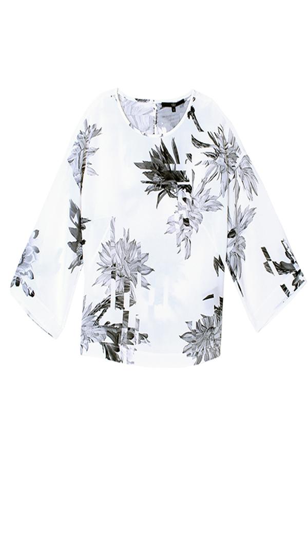 Sierra Scoopneck Top