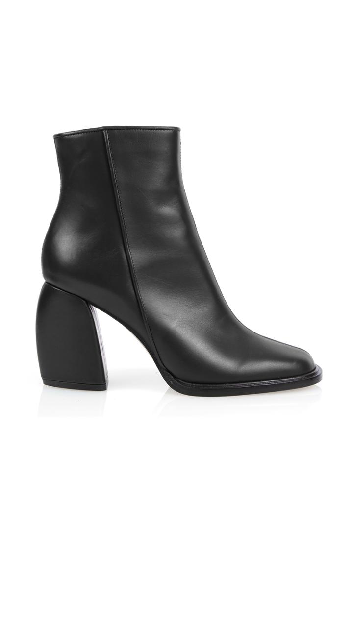 Rachel Boots