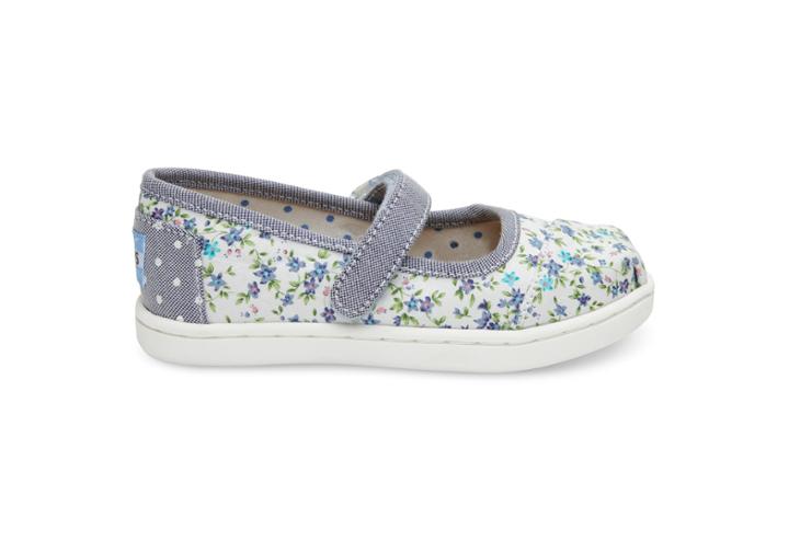 Toms Product Catalog: Footwear Sku:889556117154