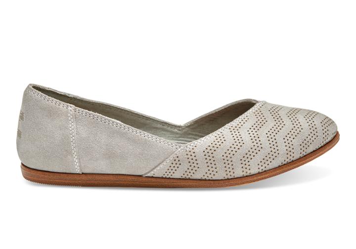 Toms Product Catalog: Footwear Sku:889556145485