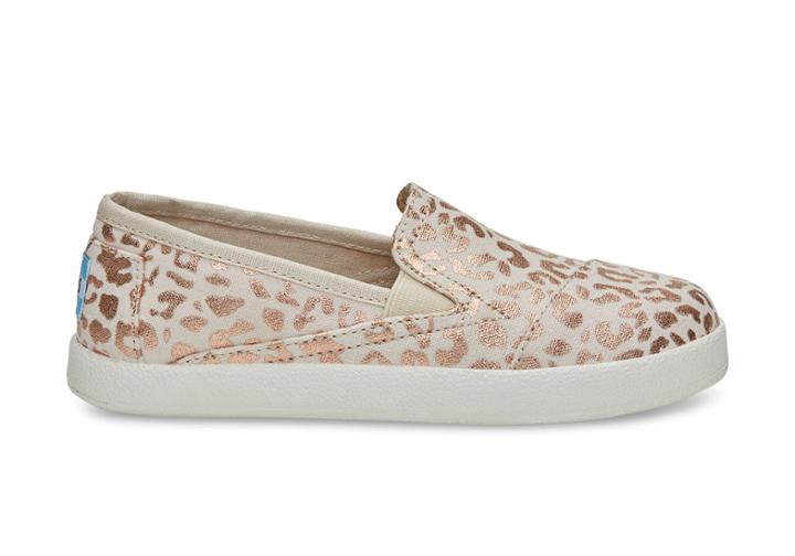 Toms Product Catalog: Footwear Sku:889556138302