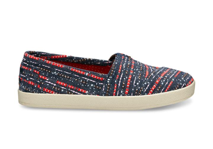 Toms Product Catalog: Footwear Sku:889556109852