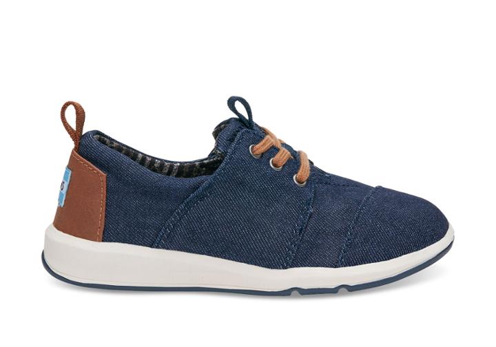 Toms Product Catalog: Footwear Sku:889556125845
