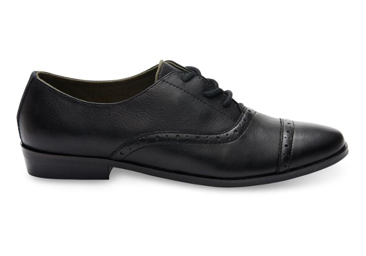 Toms Black Full Grain Leather Women's Mocha Brogues
