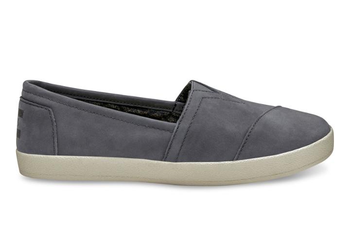 Toms Product Catalog: Footwear Sku:889556109982