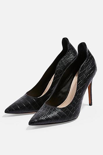 Topshop *wide Fit Sammy Court Shoes In Black