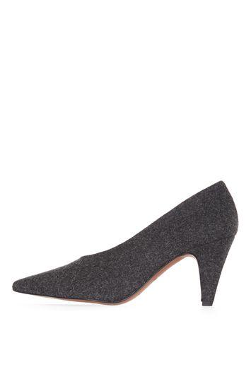 Topshop Jessie Soft V-cut Heel Court Shoes