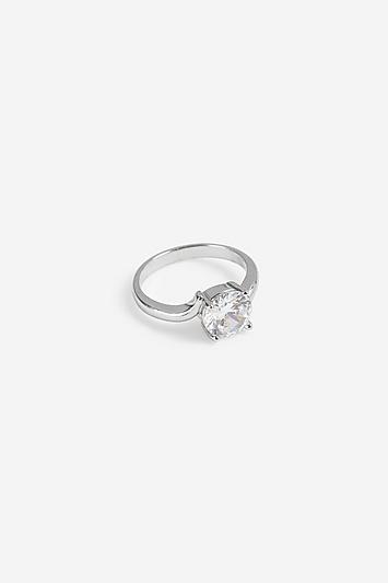 Topshop *engagement Style Ring