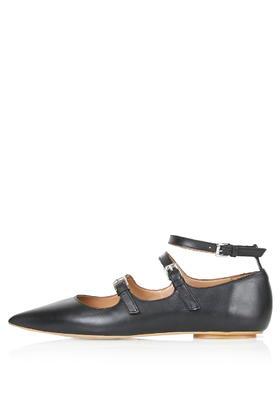 Topshop Kitsch Buckle Pointed Flats