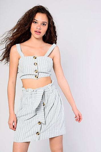 *horn Button Stripe Skirt By Glamorous
