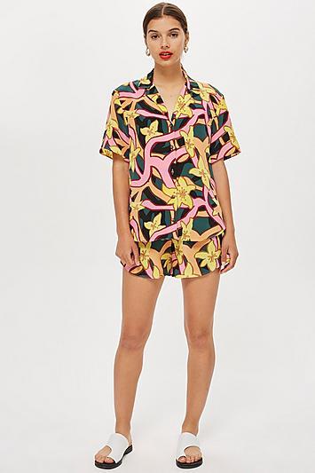 Topshop *scarf Print Runner Shorts By Boutique