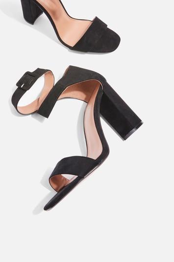 Topshop Sinitta Cross Over Sandals