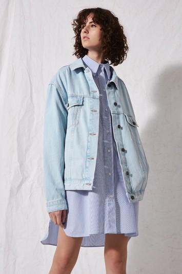 Topshop *bleach Denim Jacket By Boutique