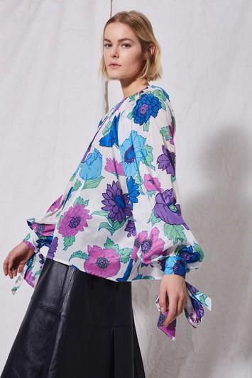 Topshop *floral Blouse By Boutique