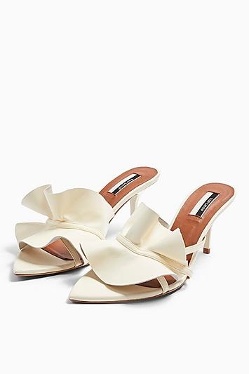 Topshop Ruffle V-point Mules