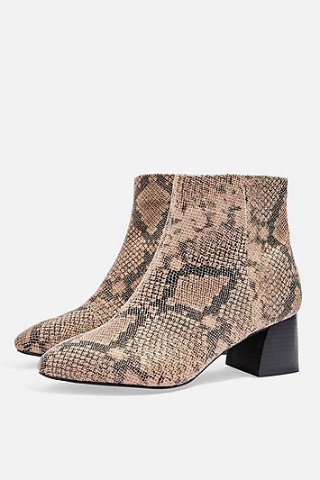 Topshop *wide Fit Babe Ankle Boots