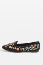 Topshop Sweetie Embroidered Pumps