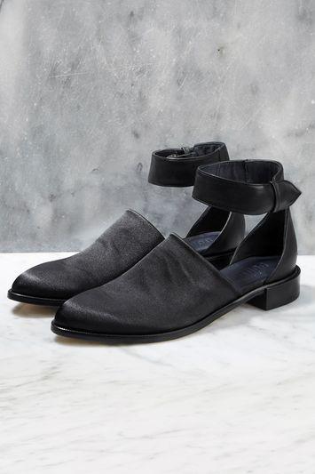 Topshop *the Flat By Boutique