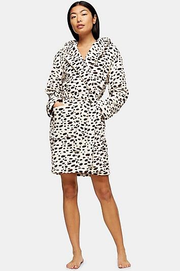 Topshop Leopard Print Dressing Gown
