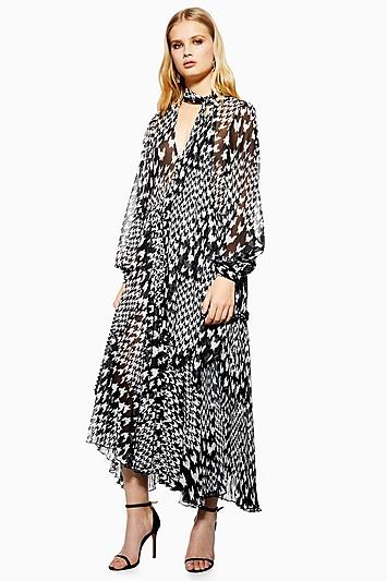 Topshop Houndstooth Pleat Midi Skater Dress