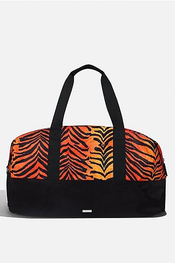 Skinny Dip *corrine Tiger Gym Bag By Skinnydip