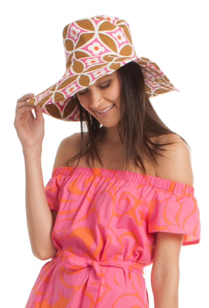 Trina Turk Trina Turk Shade Hat - Ctf - Size Fit Guide