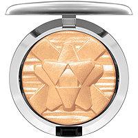 Mac Shiny Pretty Things Extra Dimension Skinfinish - Oh Darling (metallic Gold)