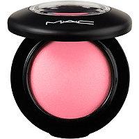 Mac Mineralize Blush - Gentle (raspberry With Gold Pearl)