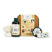 The Body Shop Soothe & Smooth Almond Milk Essentials Gift Set