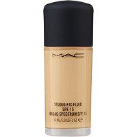 Mac Studio Fix Fluid Spf 15 Foundation - Nc40 (medium Golden Peach Undertone For Medium Skin)