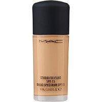 Mac Studio Fix Fluid Spf 15 Foundation - Nc45 (deep Bronzed W/ Golden Undertone For Dark Skin)