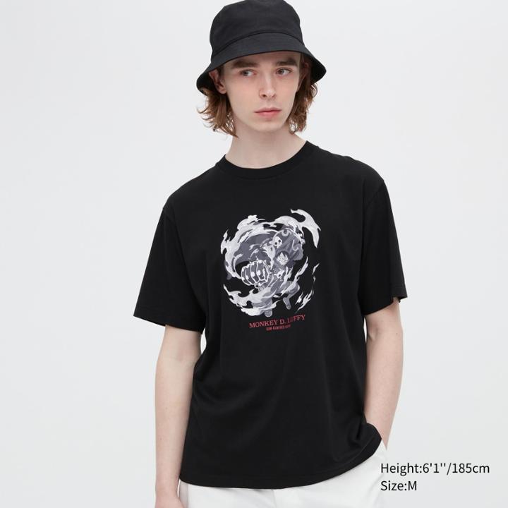 Uniqlo One Piece Film Red Ut (short-sleeve Graphic T-shirt)
