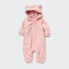 Uniqlo Fluffy Yarn Fleece One Piece Outfit