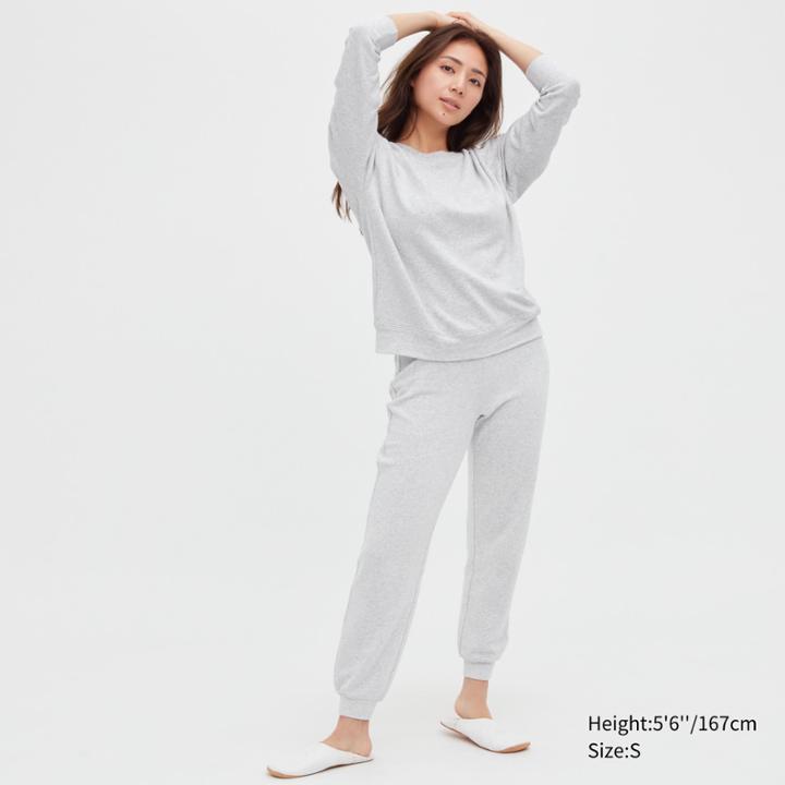 Uniqlo Ultra Stretch Long-sleeve Set