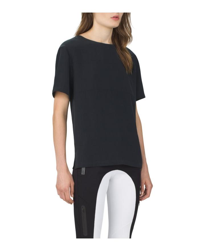 Under Armour Women's Uas Downtown Flowy Short Sleeve Crew