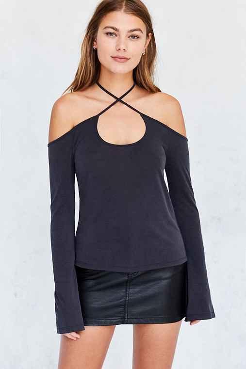 Urban Outfitters Silence + Noise Bellatrix Off-the-shoulder Criss Cross Top,black,l