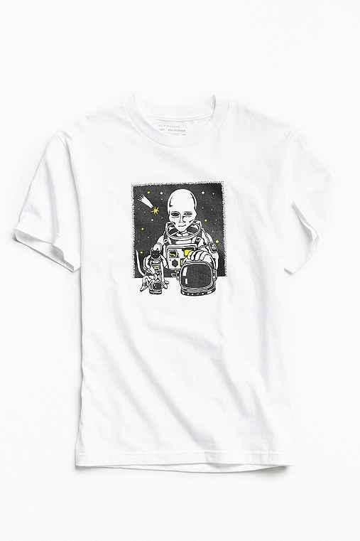 Urban Outfitters Uo Artist Editions Dale Dreiling Space Friends Tee,white,m