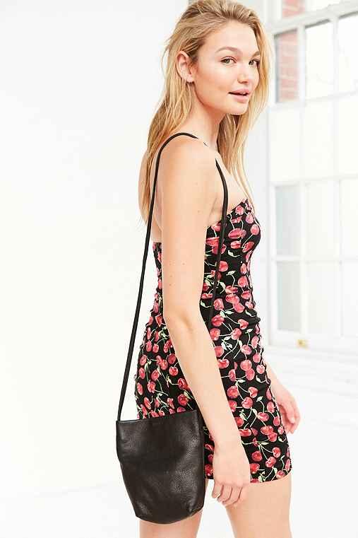 Urban Outfitters Baggu Leather Crossbody Bag,black,one Size