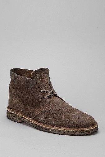 Clarks Distressed Chukka Boot