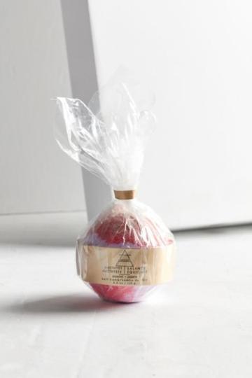 Adorn Bath Bomb