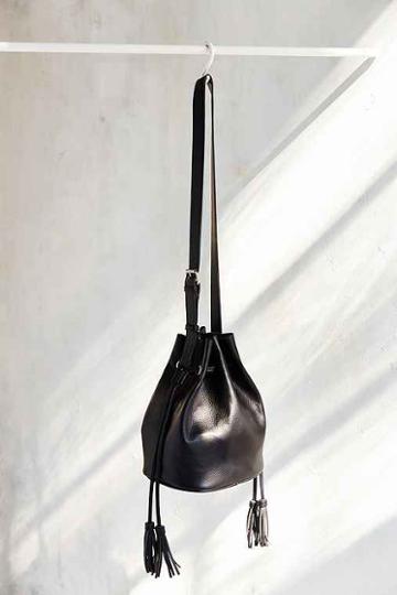 silence + Noise Simple Bucket Bag,black,one Size