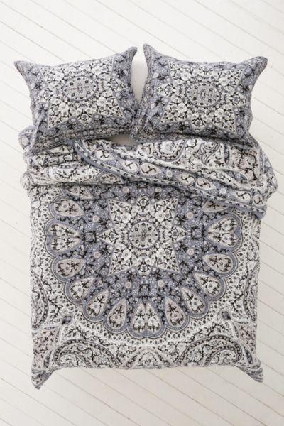 Urban Outfitters Dion Scarf Medallion Comforter