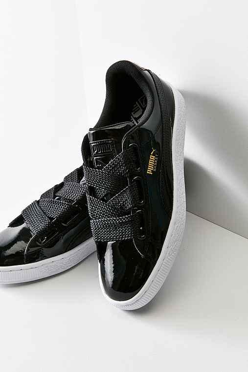 Urban Outfitters Puma Basket Heart Patent Leather Sneaker,black,5.5