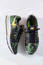 Urban Outfitters Nike Air Zoom Structure 19 Sneaker,green Multi,6