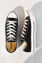 Urban Outfitters Converse Chuck Taylor All Star Low Top Sneaker,black,5
